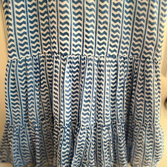 Oliphant Roll Sleeve Dress - Picture 4 of 7